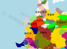 西目屋村の位置を示す地図